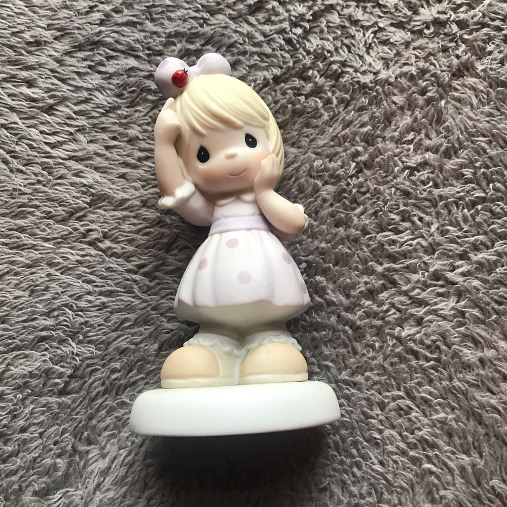 Precious Moments statue